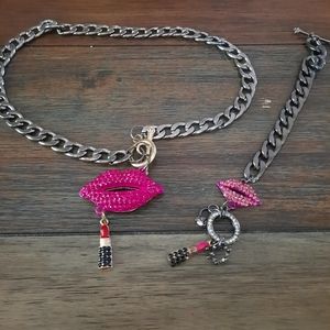 Beautiful necklace and bracelet to match